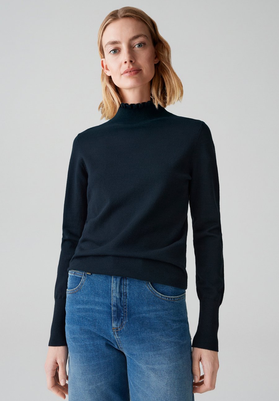 Джемпер OPUS SLIM FIT FINE RIB, Coal Blue/Blue
Джемпер OPUS SLIM FIT FINE RIB, Coal Blue/Blue