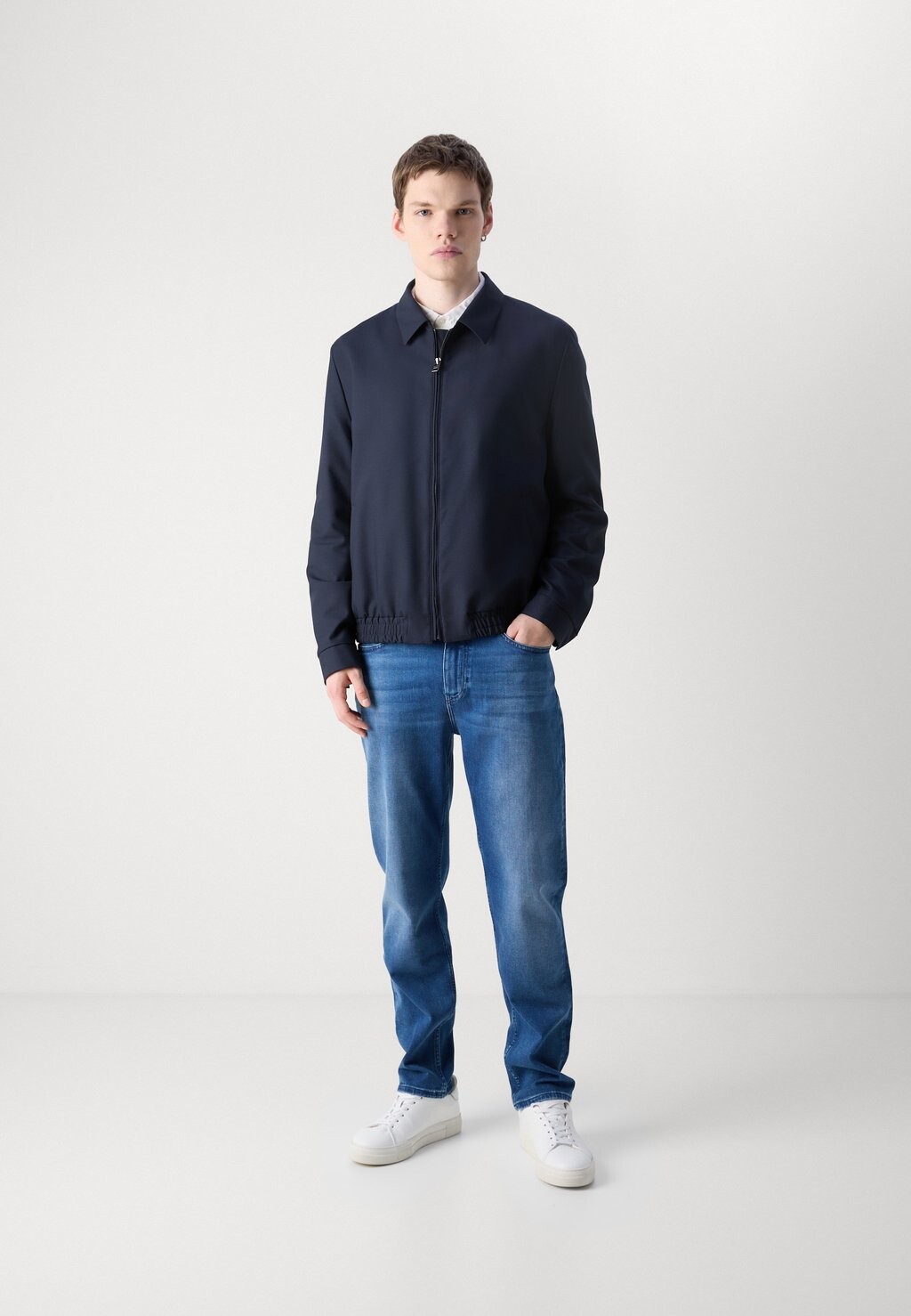 Джинсы прямого кроя MAINE BOSS, синий
Джинсы прямого кроя MAINE BOSS, синий