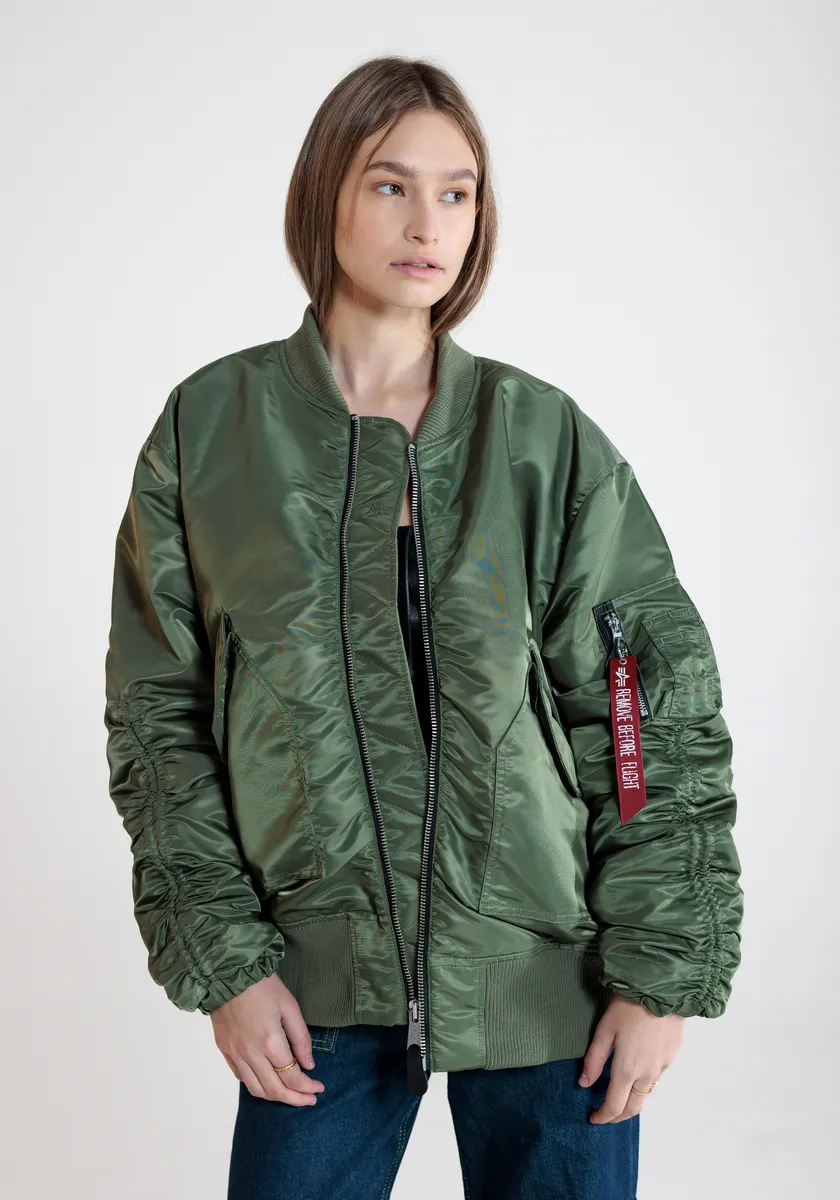 Куртка-бомбер Alpha Industries " Alpha Industries Women - Куртки-бомберы CWU MA-1 Bomber NC Wmn", зеленый 
Куртка-бомбер Alpha Industries " Alpha Industries Women - Куртки-бомберы CWU MA-1 Bomber NC Wmn", зеленый