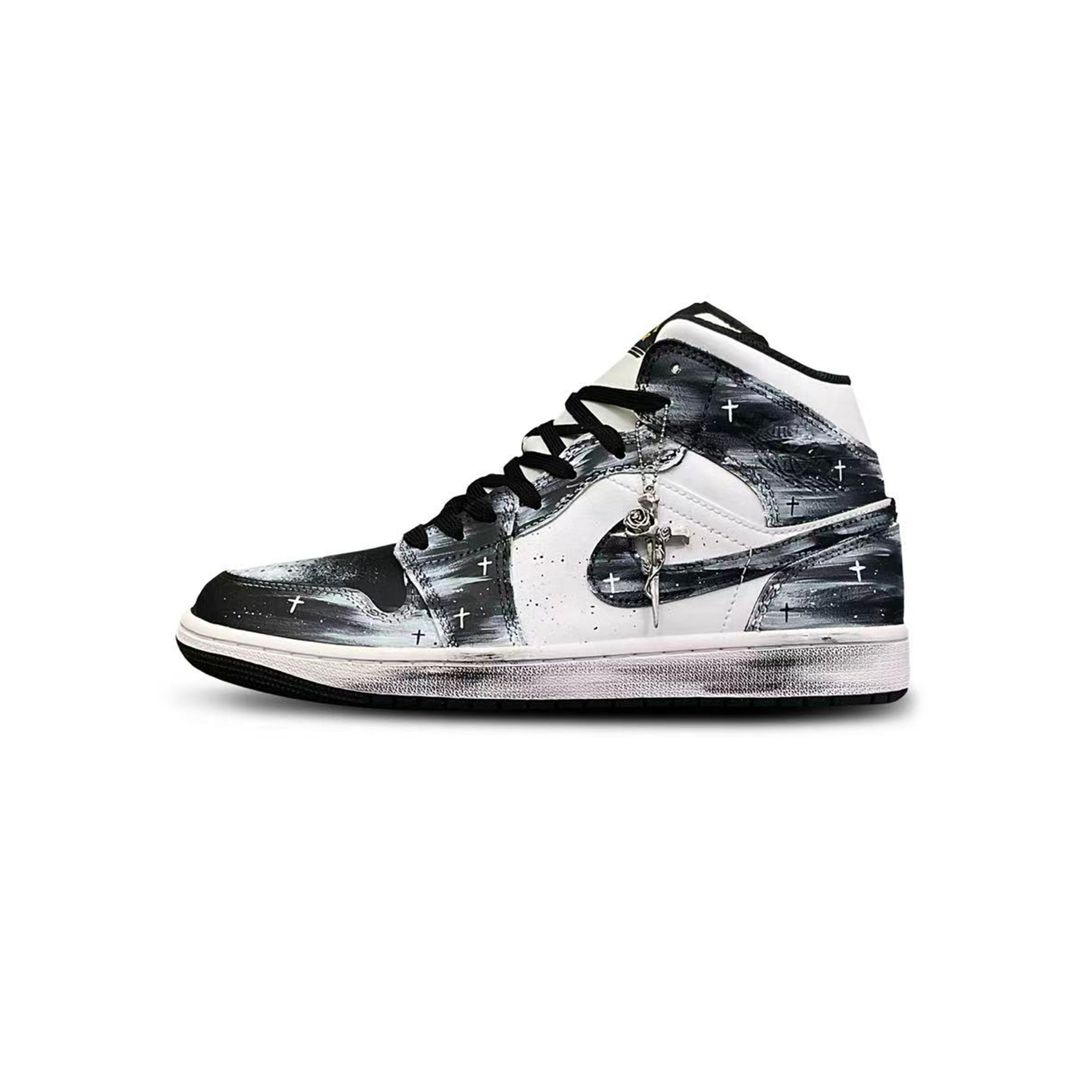 Jordan Air 1 Tower Rabbit Coexistence устойчивые к истиранию кроссовки Mid top Vintage Basketball для мужчин, черно-белые
Jordan Air 1 Tower Rabbit Coexistence устойчивые к истиранию кроссовки Mid top Vintage Basketball для мужчин, черно-белые