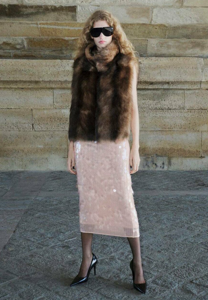 Юбка Mango A-line skirt, Off White/Off-White
Юбка Mango A-line skirt, Off White/Off-White