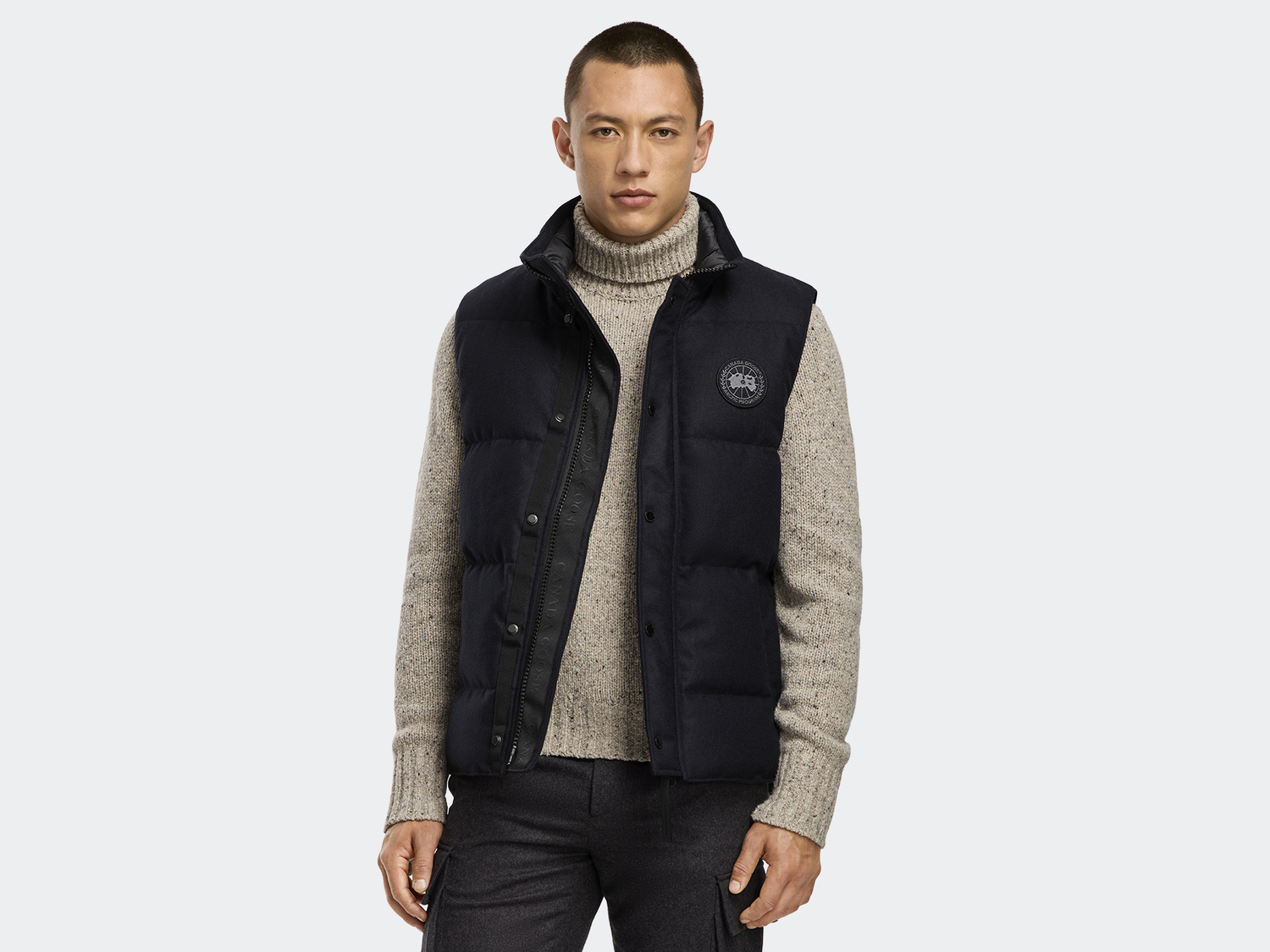 Жилет Canada Goose Garson Wool, Atlantic Navy Melange
Жилет Canada Goose Garson Wool, Atlantic Navy Melange