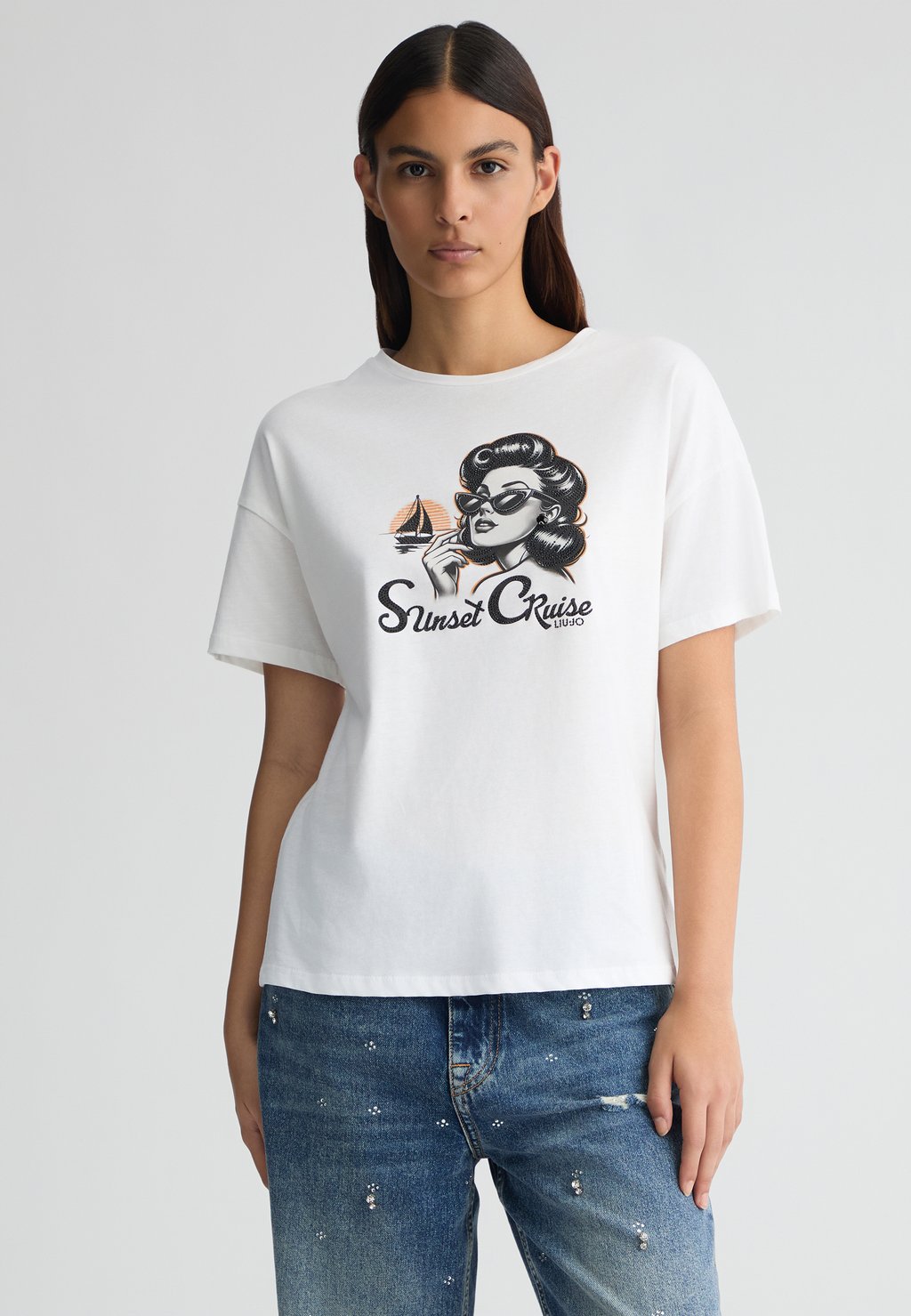 Футболка с принтом WITH RHINESTONES LIU JO, белый
Футболка с принтом WITH RHINESTONES LIU JO, белый