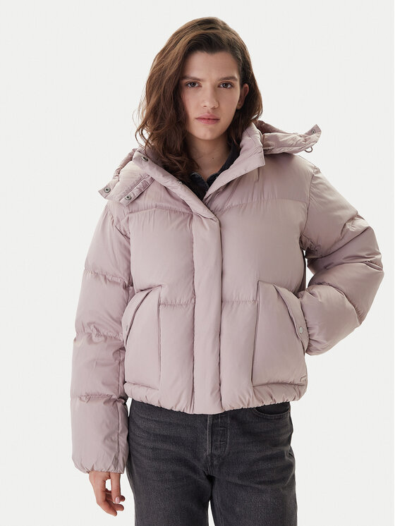 Пуховик regular fit Western Bubble 003MD-0003 Levi'S, розовый
Пуховик regular fit Western Bubble 003MD-0003 Levi'S, розовый