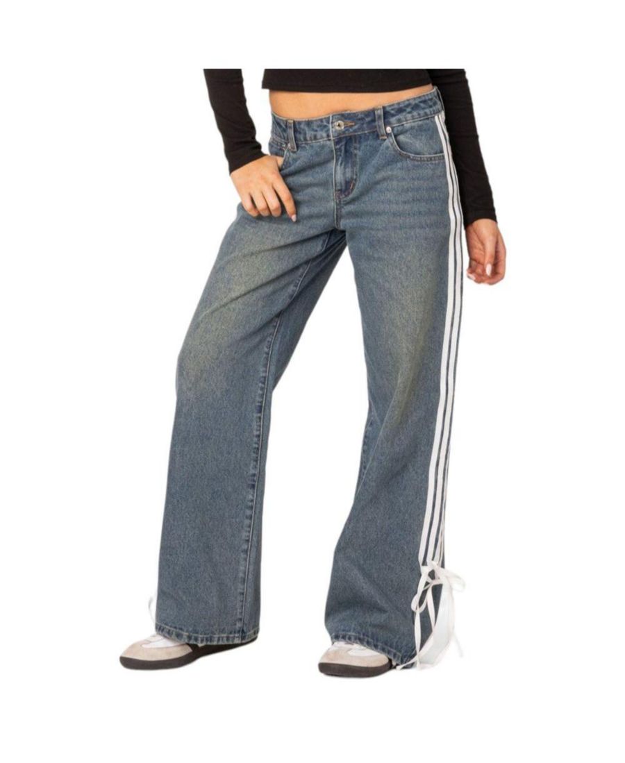 Женские джинсы с низкой посадкой и ленточной отделкой, с эффектом потертости Edikted, Blue-washed
Женские джинсы с низкой посадкой и ленточной отделкой, с эффектом потертости Edikted, Blue-washed