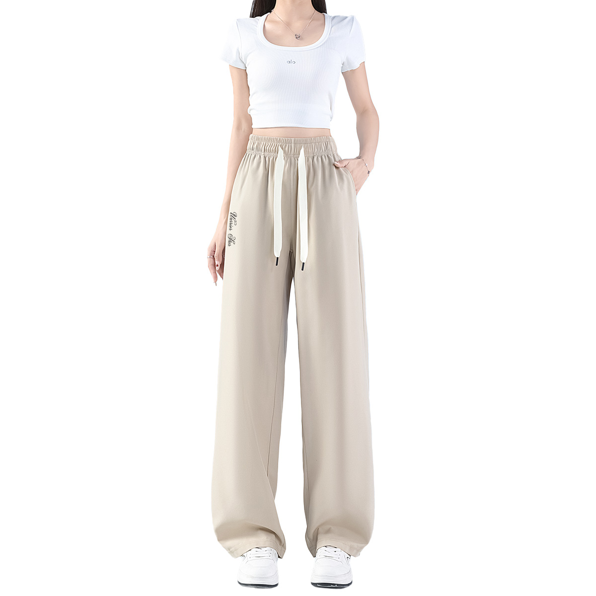 Женские повседневные брюки тонкие прямого кроя WARRIOR, хаки
Женские повседневные брюки тонкие прямого кроя WARRIOR, хаки