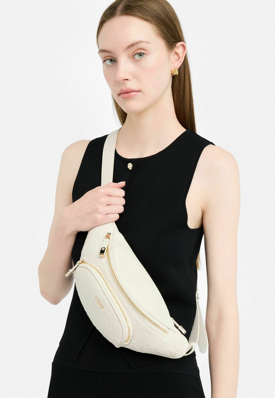 Сумка кросс-боди LIU JO MEDIUM BETTER , White
Сумка кросс-боди LIU JO MEDIUM BETTER , White