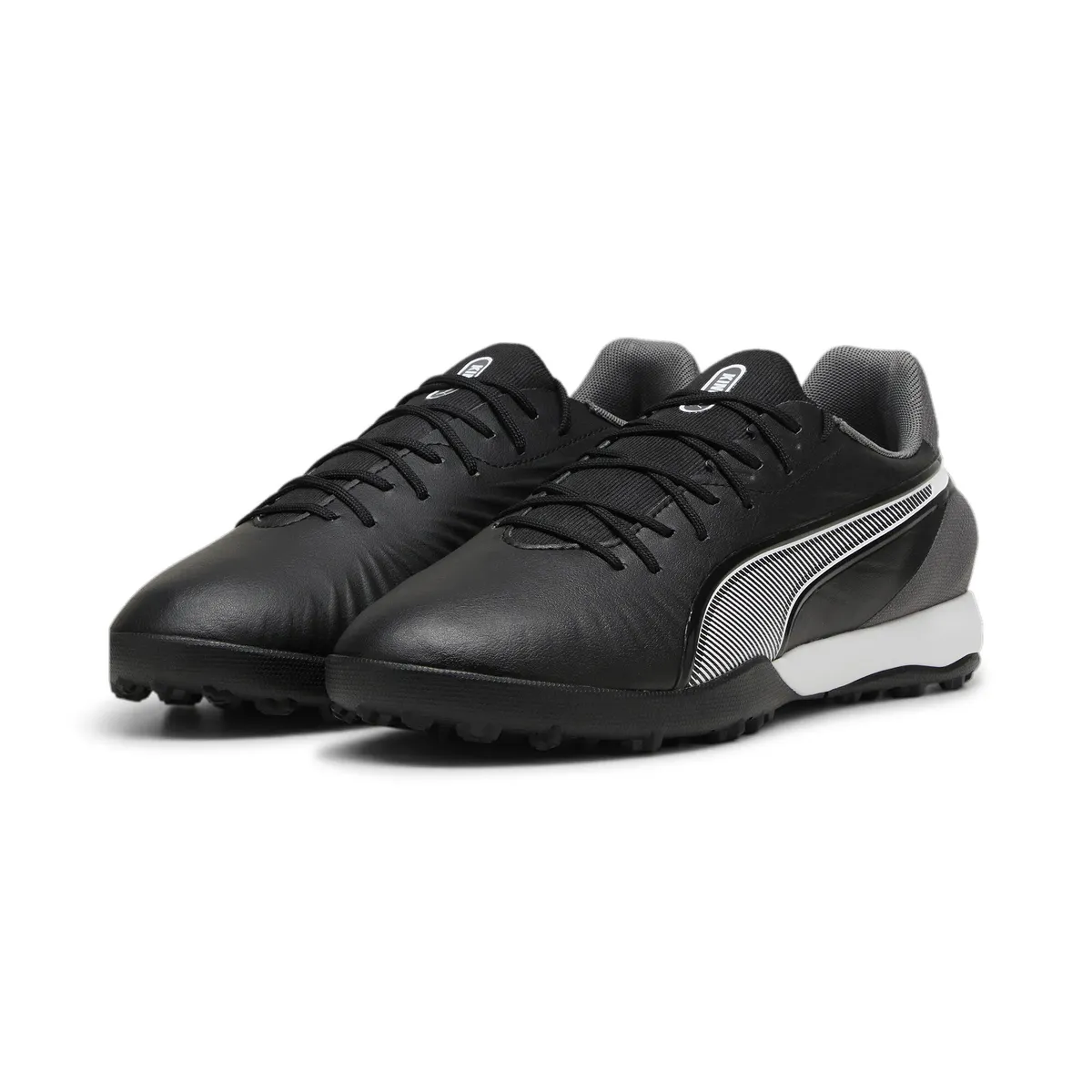 Футбольные бутсы PUMA "KING MATCH TT", белый
Футбольные бутсы PUMA "KING MATCH TT", белый
