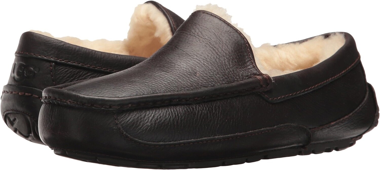 Тапочки Ascot Leather UGG, цвет China Tea Leather
Тапочки Ascot Leather UGG, цвет China Tea Leather