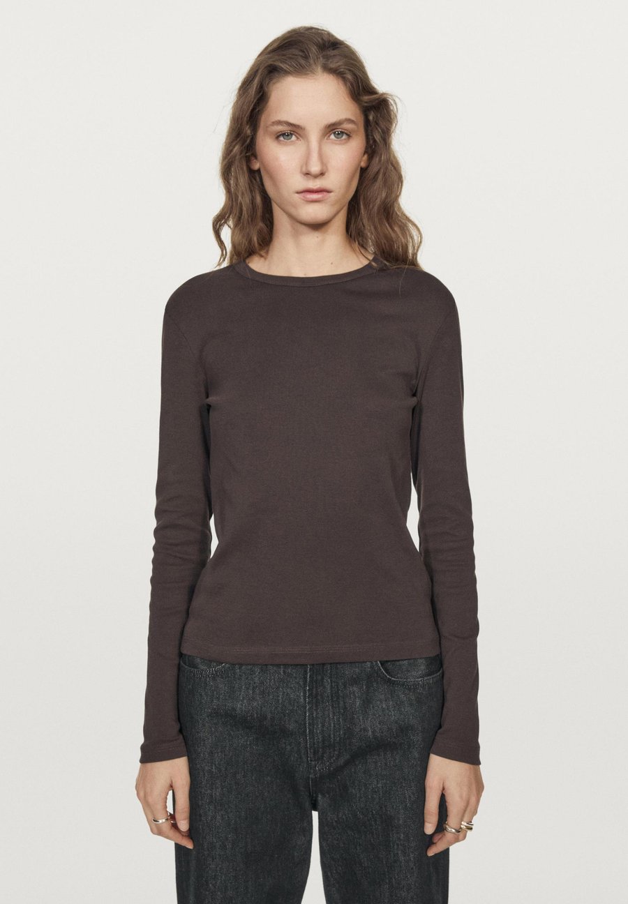 Топ Massimo Dutti MELANGE, Dark Brown
Топ Massimo Dutti MELANGE, Dark Brown