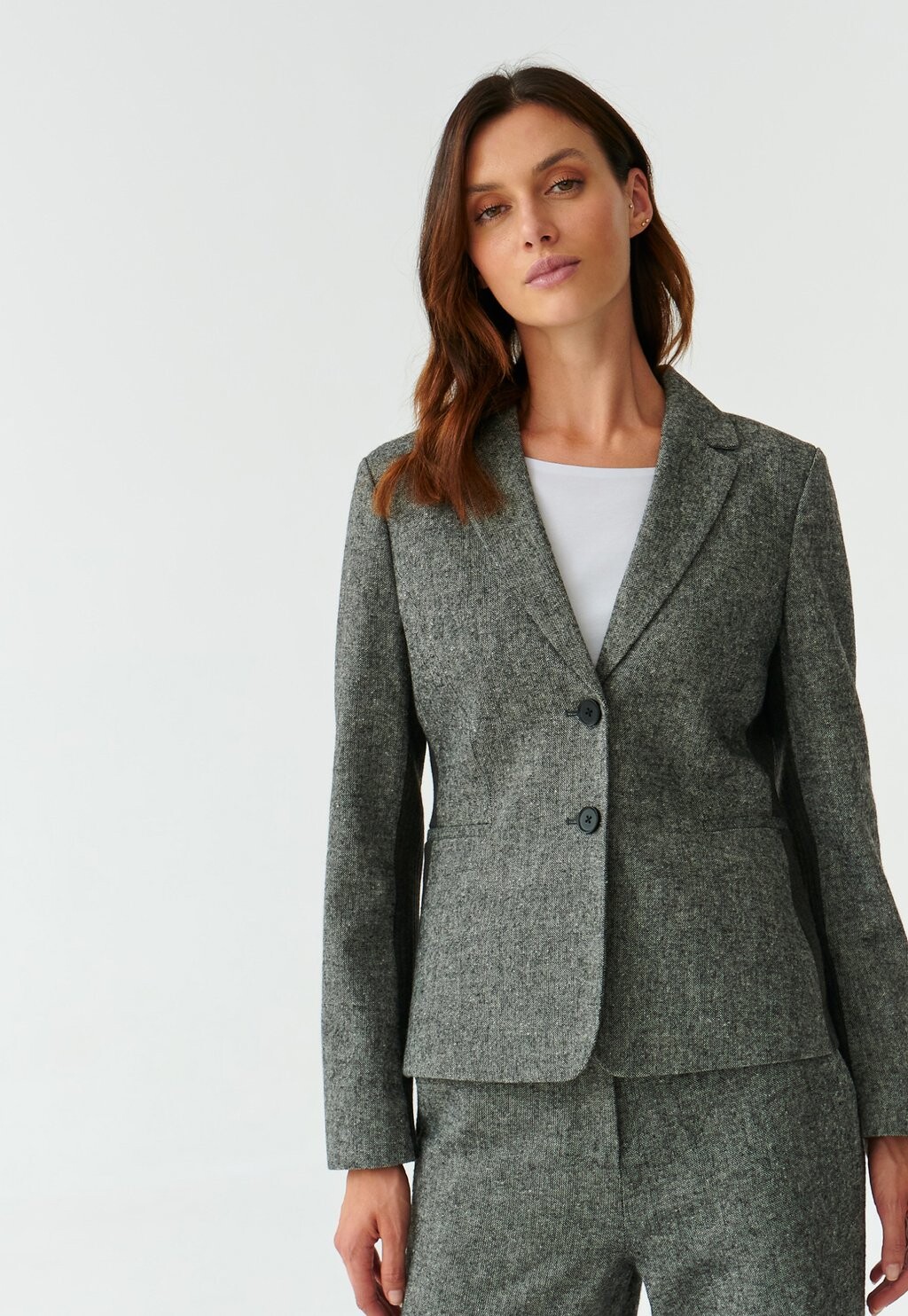 Блейзер RIBO TATUUM, черный
Блейзер RIBO TATUUM, черный