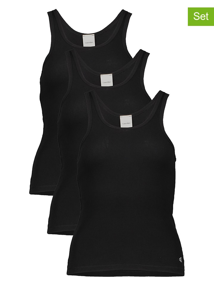 Calvin Klein Набор из 3 штук: Топы черного цвета
Calvin Klein Набор из 3 штук: Топы черного цвета