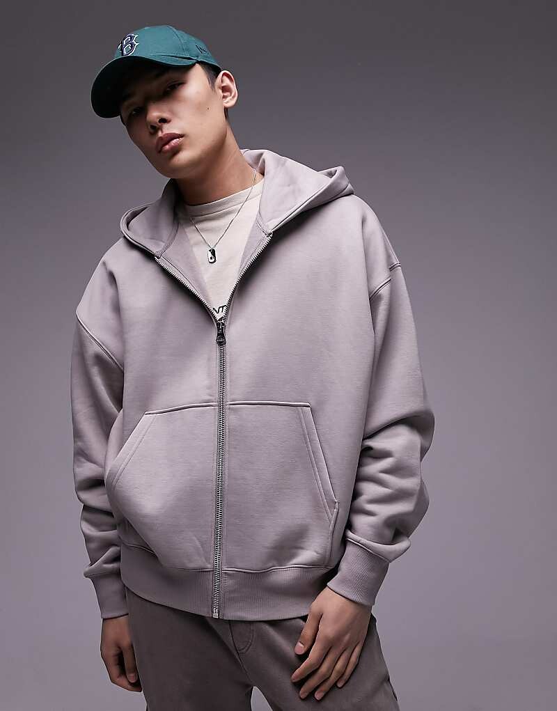 Topman Premium – толстая толстовка свободного кроя светло-коричневого цвета на молнии
Topman Premium – толстая толстовка свободного кроя светло-коричневого цвета на молнии