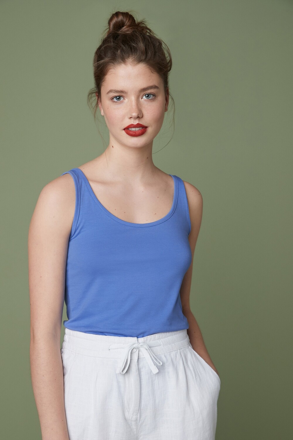 Футболка на тонких бретелях Next, синий
Футболка на тонких бретелях Next, синий