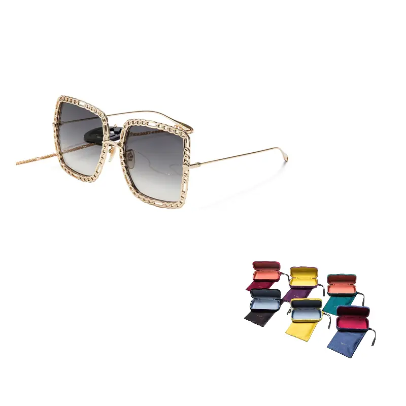 GUCCI Женские солнцезащитные очки
GUCCI Женские солнцезащитные очки