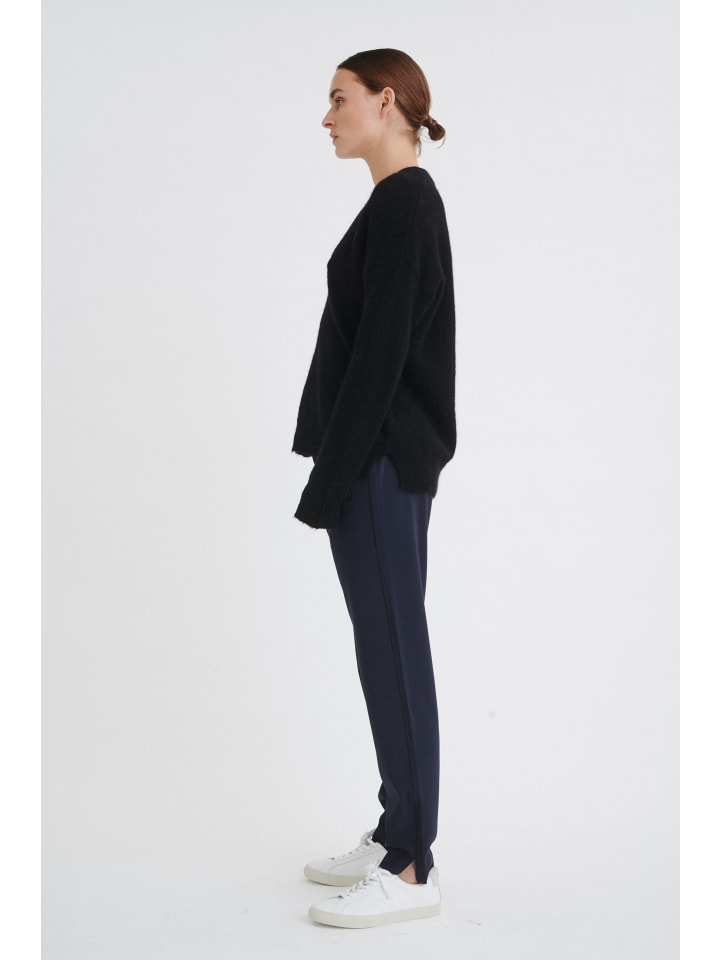 InWear Повседневные брюки Nica свободного кроя темно-синего цвета
InWear Повседневные брюки Nica свободного кроя темно-синего цвета