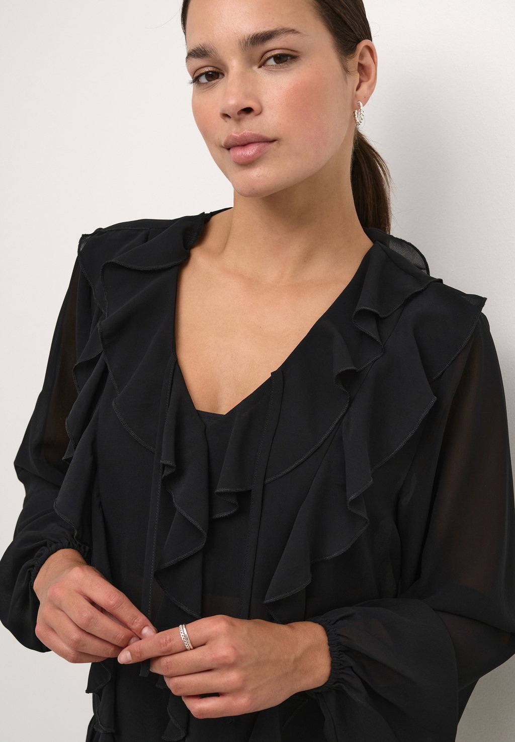 Блуза NINNA Kaffe, черный
Блуза NINNA Kaffe, черный