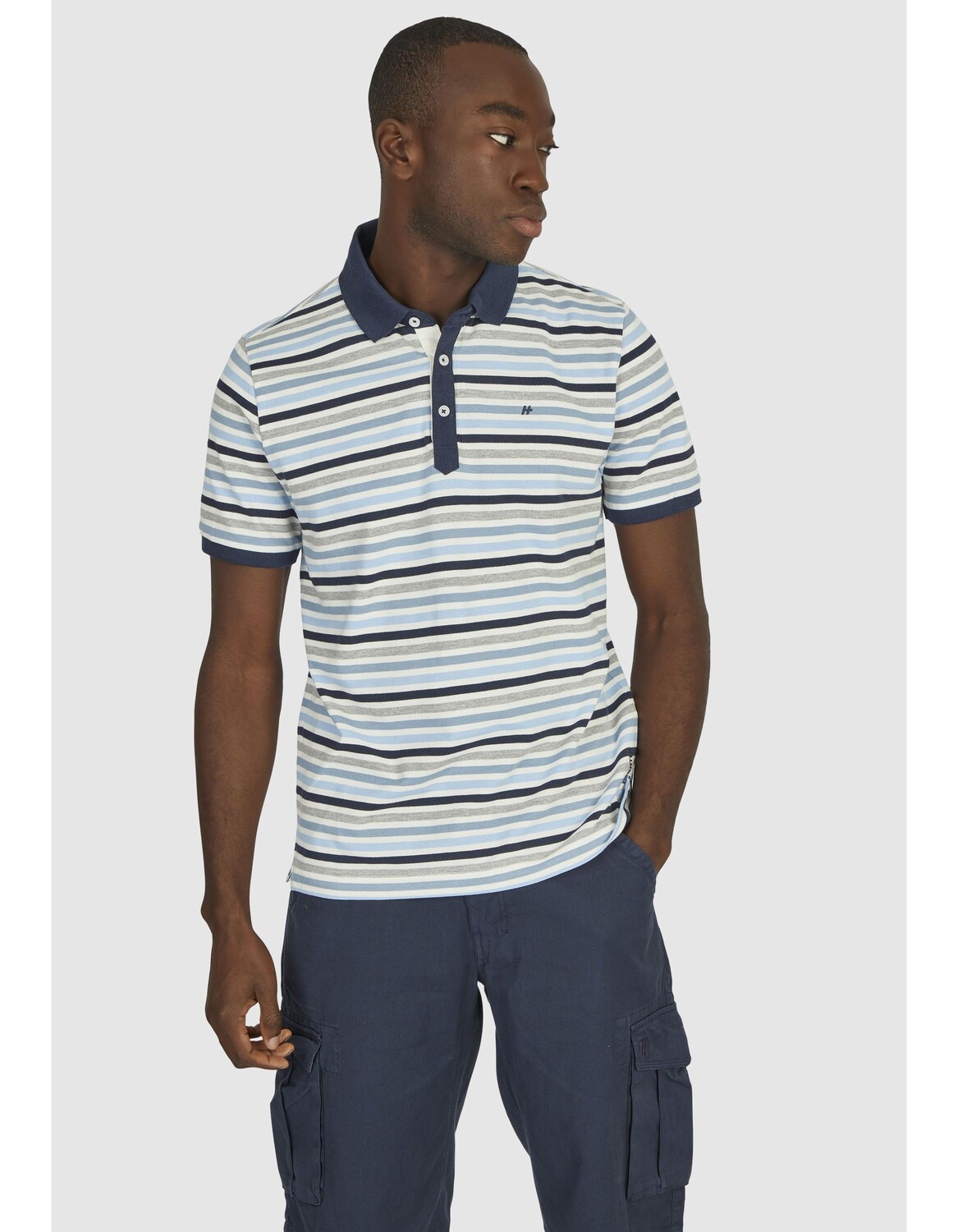 Поло HECHTER PARIS, цвет midnight blue
Поло HECHTER PARIS, цвет midnight blue