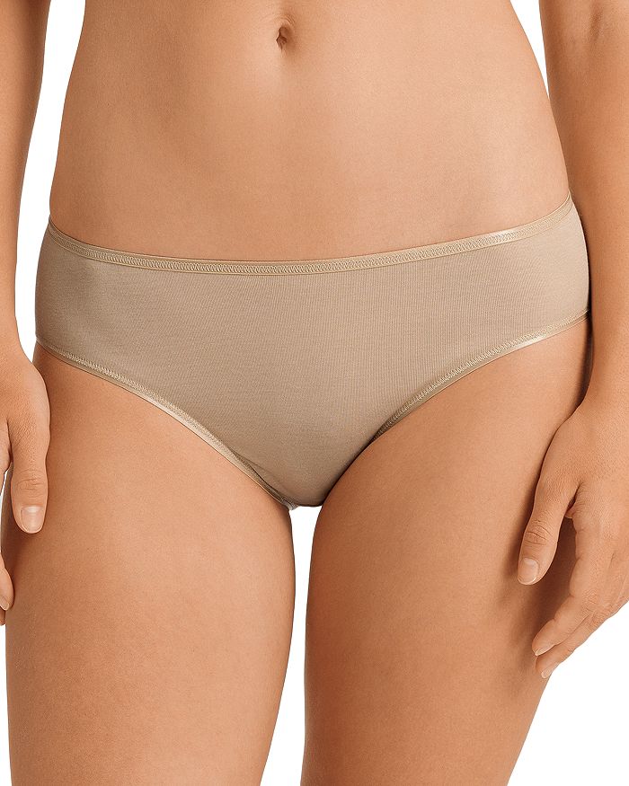 Хлопковые бесшовные трусы-слипы с высокой посадкой Hanro, коричневый
Хлопковые бесшовные трусы-слипы с высокой посадкой Hanro, коричневый