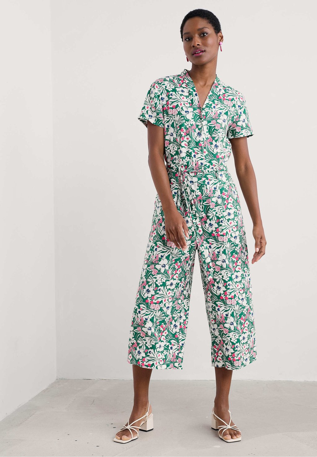 Комбинезон TREEN COVE Seasalt Cornwall, зеленый
Комбинезон TREEN COVE Seasalt Cornwall, зеленый