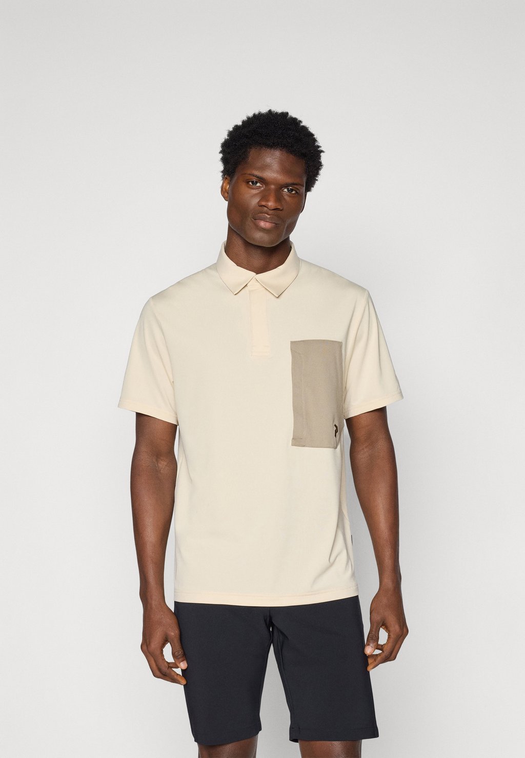 Поло POCKET Peak Performance, песочный
Поло POCKET Peak Performance, песочный