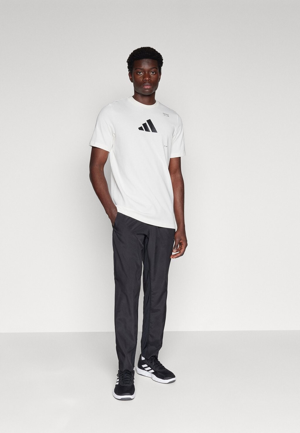 Футболка с принтом ALL GYM CATEGORY GRAPHIC adidas Performance, цвет chalk white
Футболка с принтом ALL GYM CATEGORY GRAPHIC adidas Performance, цвет chalk white