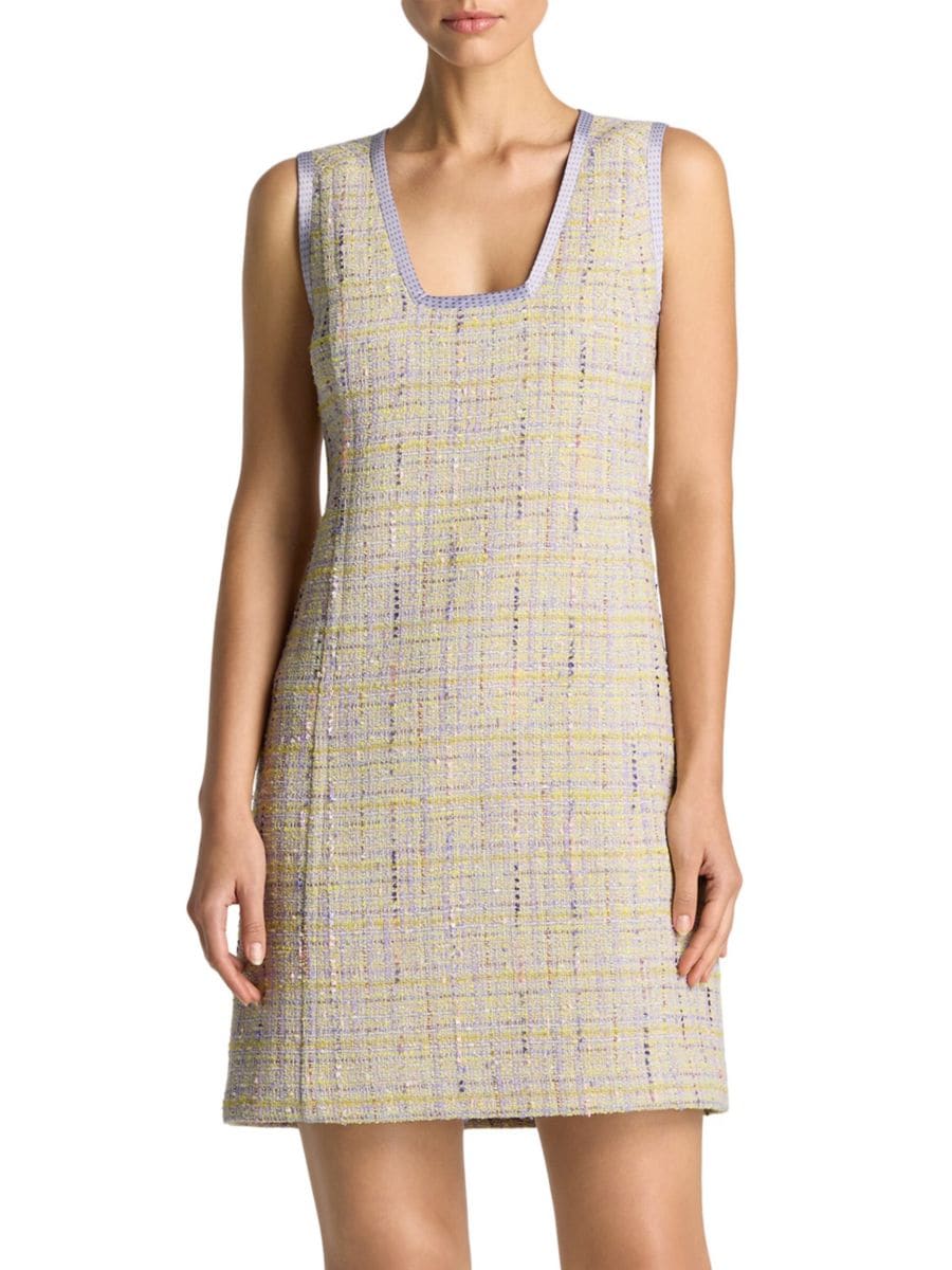 Мини-платье без рукавов из текстурированного твида St. John, бежевый
Мини-платье без рукавов из текстурированного твида St. John, бежевый