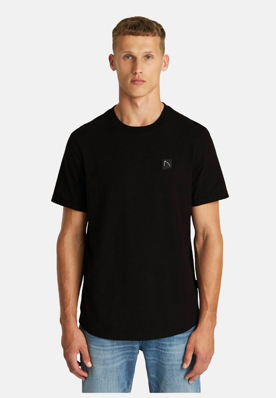 Футболка CHASIN' BRODY, Black, Черный, Футболка CHASIN' BRODY, Black
Футболка CHASIN' BRODY, Black, Черный, Футболка CHASIN' BRODY, Black