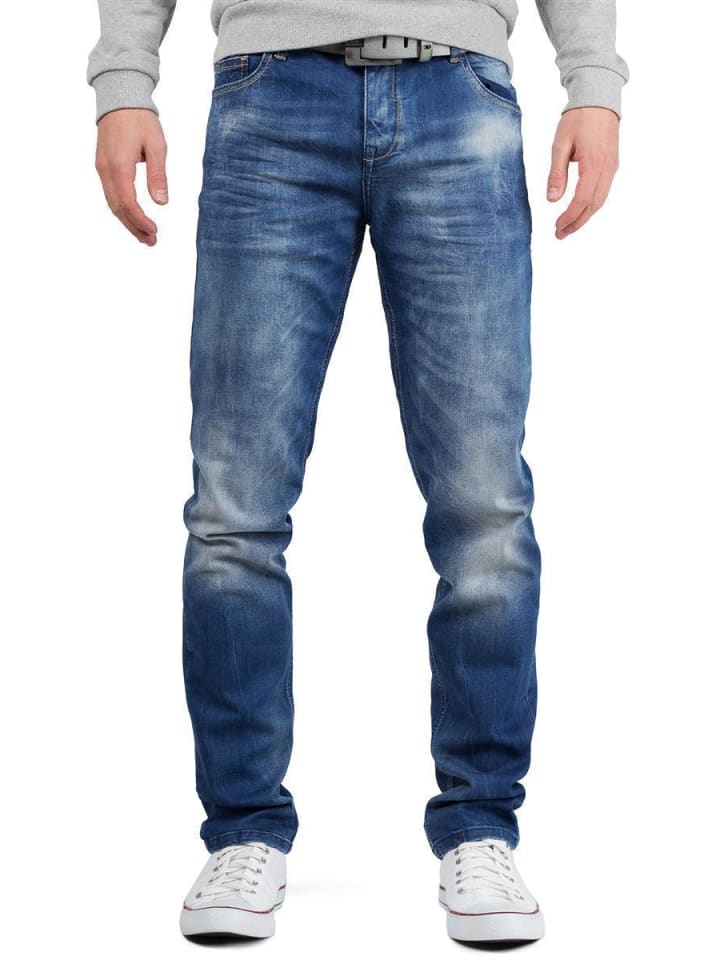 Джинсы синего цвета Cipo & Baxx
Джинсы синего цвета Cipo & Baxx