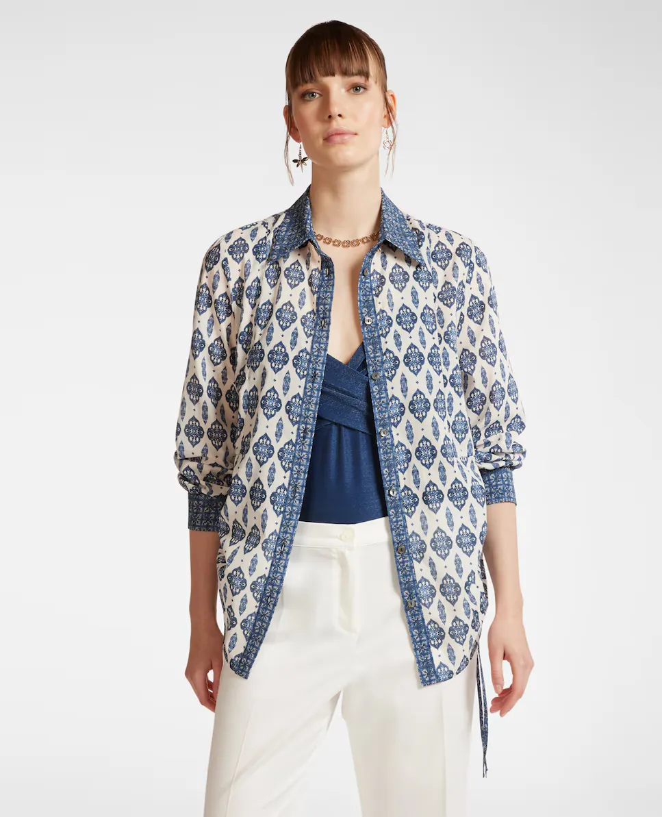 Женская рубашка с принтом и шнурками внизу Elena Miró, белый
Женская рубашка с принтом и шнурками внизу Elena Miró, белый