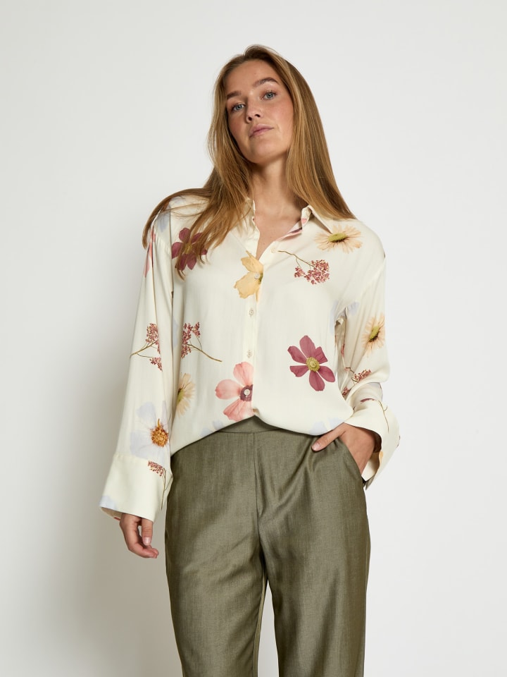 Рубашка с принтом тофу DESIRES
Рубашка с принтом тофу DESIRES