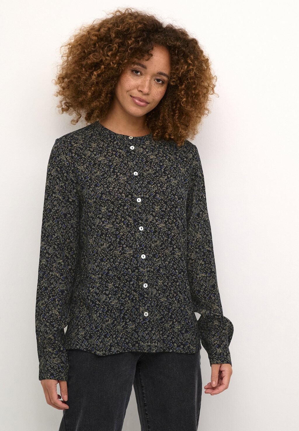 Блуза JADEN Kaffe, темно-синий
Блуза JADEN Kaffe, темно-синий