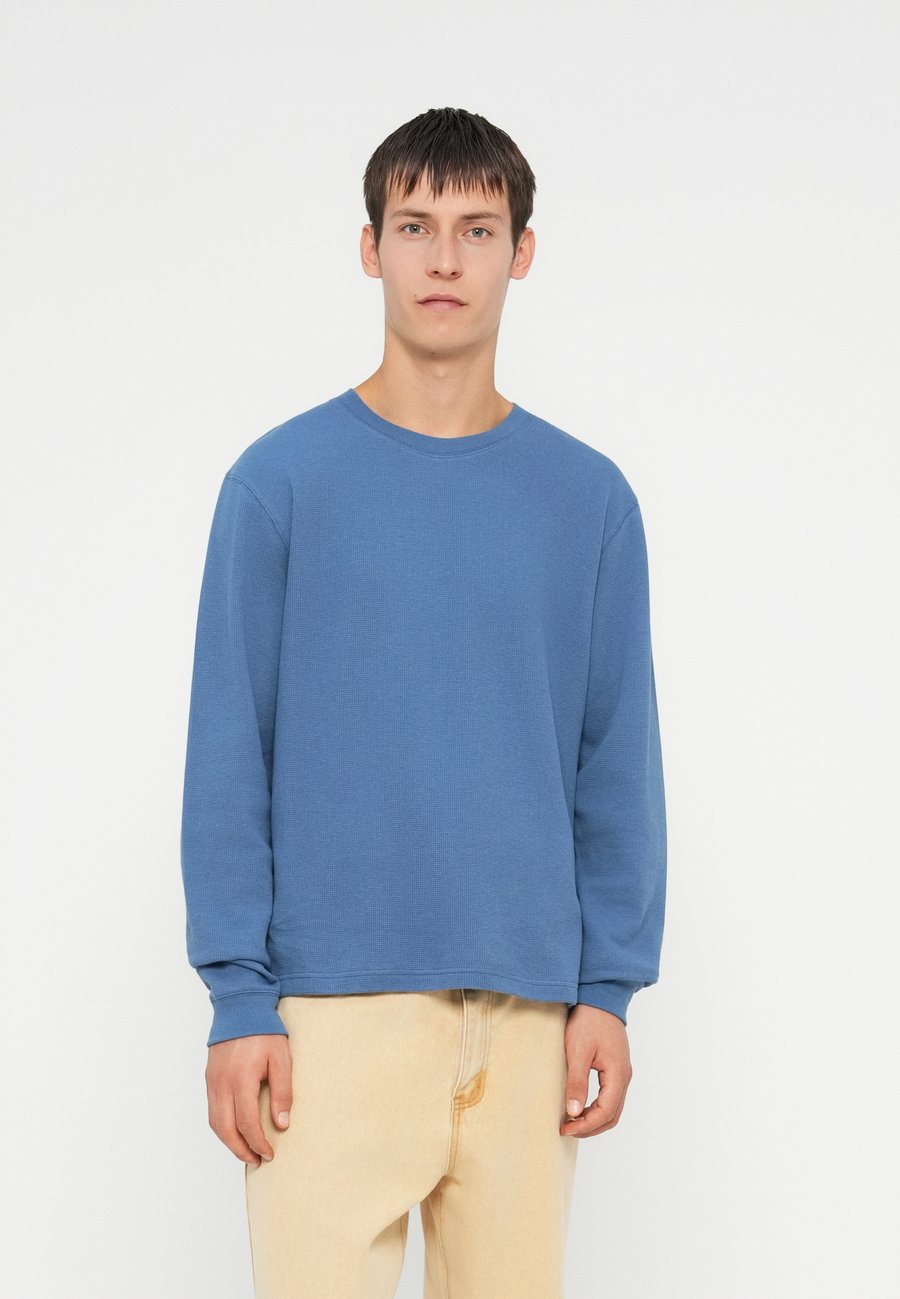 Толстовка GAP CREW, Cornflower/Blue, Синий, Толстовка GAP CREW, Cornflower/Blue
Толстовка GAP CREW, Cornflower/Blue, Синий, Толстовка GAP CREW, Cornflower/Blue