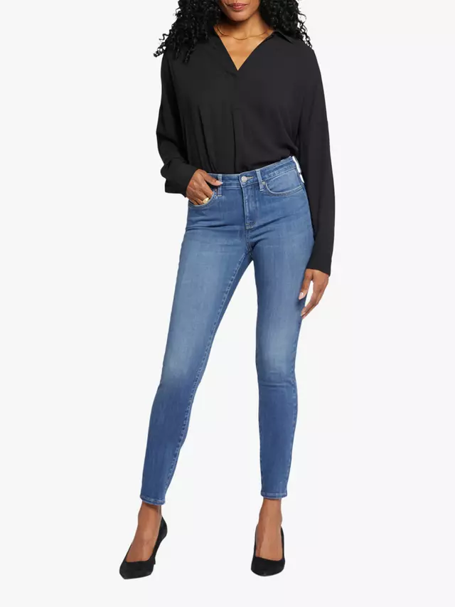 Джинсы NYDJ Ami Sure Stretch Skinny, цвет fairmont
Джинсы NYDJ Ami Sure Stretch Skinny, цвет fairmont