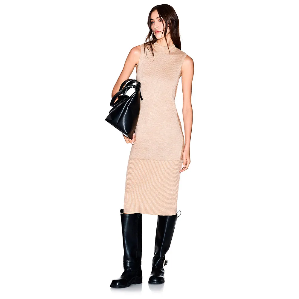 Платье Armani Exchange XW001308_AF13774, бежевый
Платье Armani Exchange XW001308_AF13774, бежевый