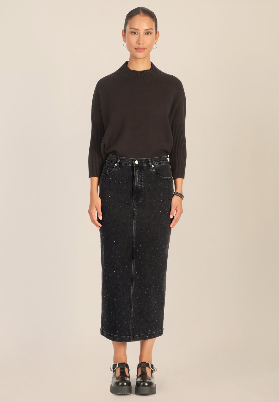 Юбка Apart MIT KRISTALLSTEINEN, Schwarz/Black
Юбка Apart MIT KRISTALLSTEINEN, Schwarz/Black