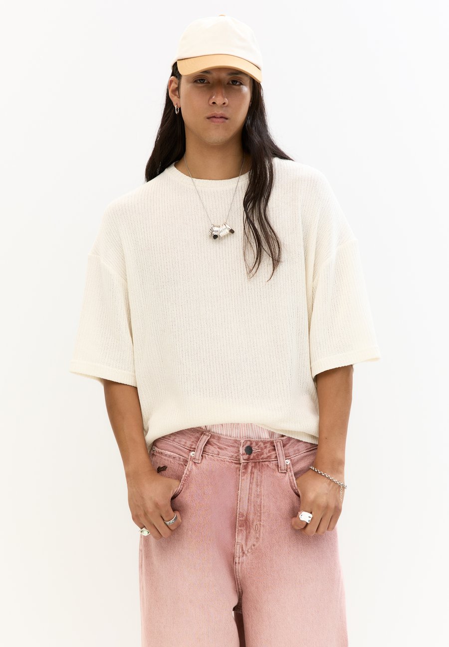 Футболка PULL&BEAR SHORT SLEEVE, White, Белый, Футболка PULL&BEAR SHORT SLEEVE, White
Футболка PULL&BEAR SHORT SLEEVE, White, Белый, Футболка PULL&BEAR SHORT SLEEVE, White