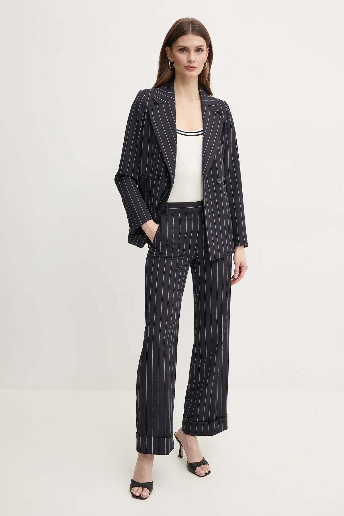 Set Emme Комплект Marella, темно-синий
Set Emme Комплект Marella, темно-синий