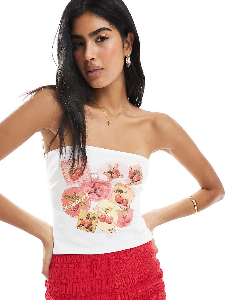 Летний топ-бандо с принтом открытки «Мисс Селфридж» белого цвета
Летний топ-бандо с принтом открытки «Мисс Селфридж» белого цвета