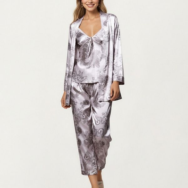 Женский 3-предметный комплект пижамы из сатина с барочным принтом: топ-ками, халат и прямые брюки Anna-Kaci, Gray
Женский 3-предметный комплект пижамы из сатина с барочным принтом: топ-ками, халат и прямые брюки Anna-Kaci, Gray