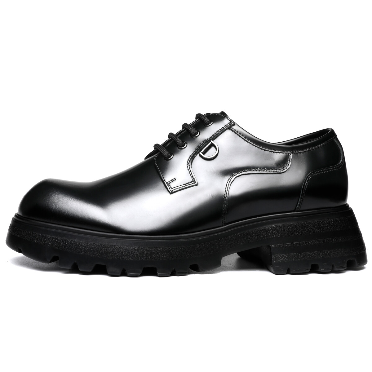 Туфли мужские низкие черный Fapai
Туфли мужские низкие черный Fapai