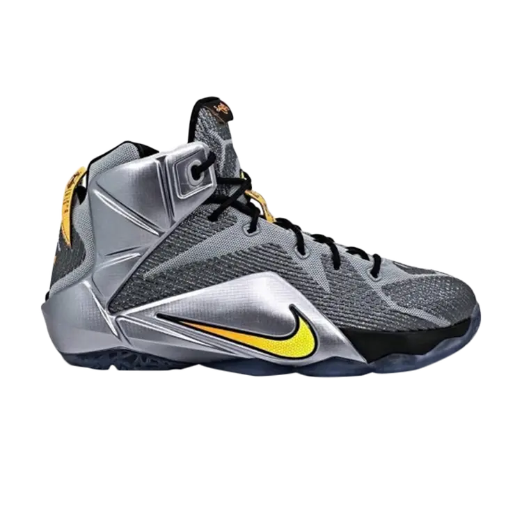 Кроссовки Nike LeBron 12 GS 'Flight Pack', серый
Кроссовки Nike LeBron 12 GS 'Flight Pack', серый