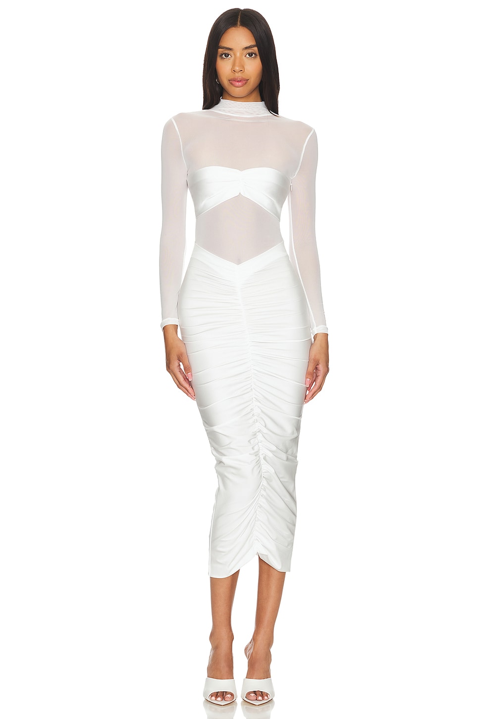 Платье левина Ser.O.Ya, белый
Платье левина Ser.O.Ya, белый