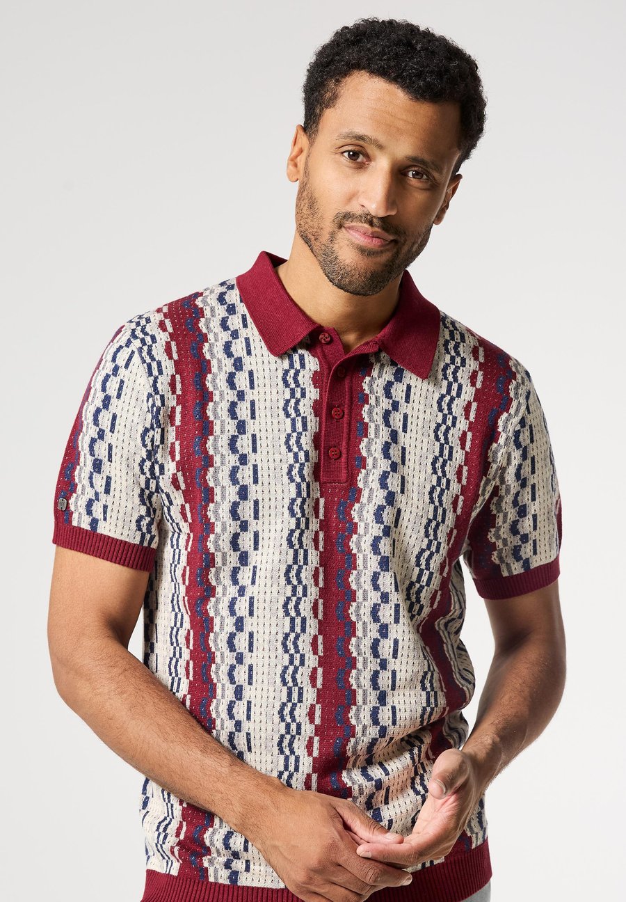 Поло 4funkyflavours ENUF, Bordeaux
Поло 4funkyflavours ENUF, Bordeaux