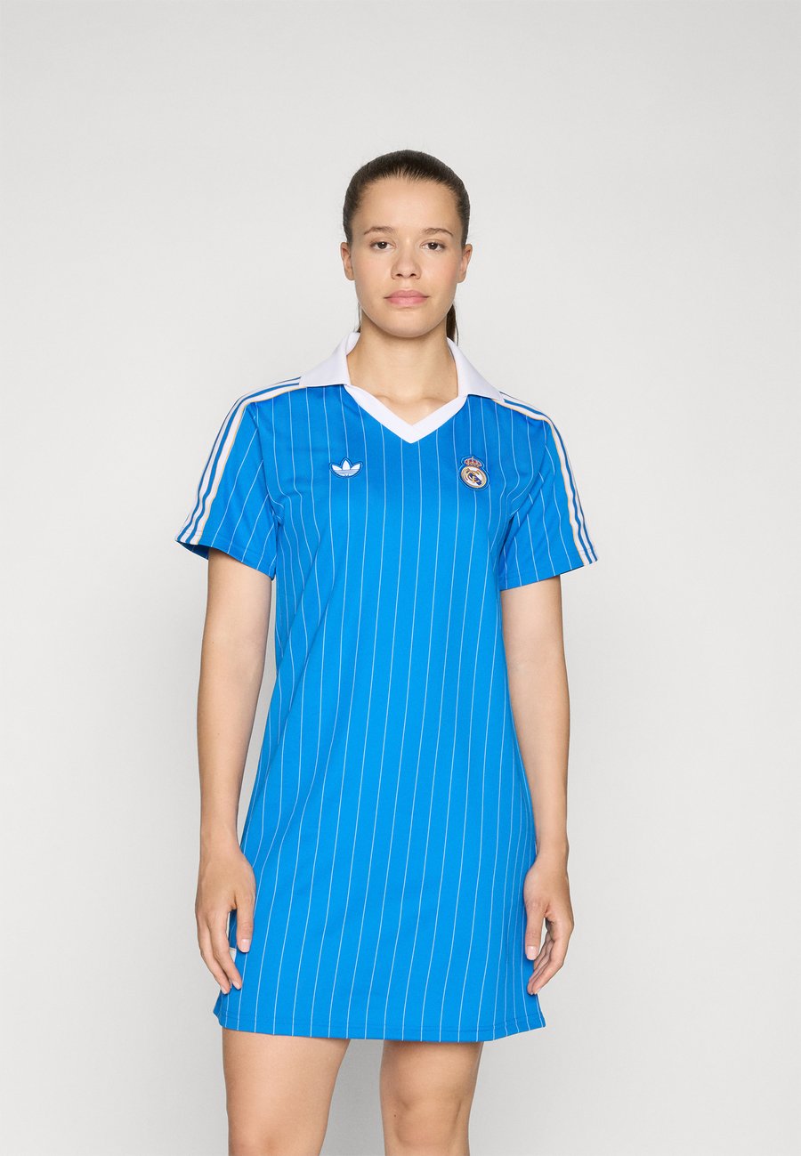 Платье Adidas Originals REAL MADRID ICON DRESS, Bluebird/White/Blue
Платье Adidas Originals REAL MADRID ICON DRESS, Bluebird/White/Blue