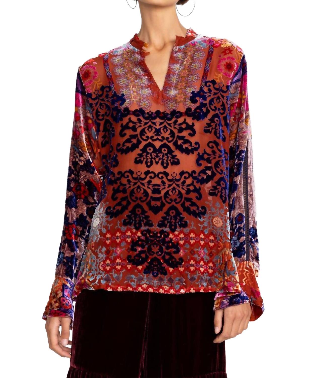 Syriah Burnout Enta Блуза в мультиколоре Johnny Was
Syriah Burnout Enta Блуза в мультиколоре Johnny Was