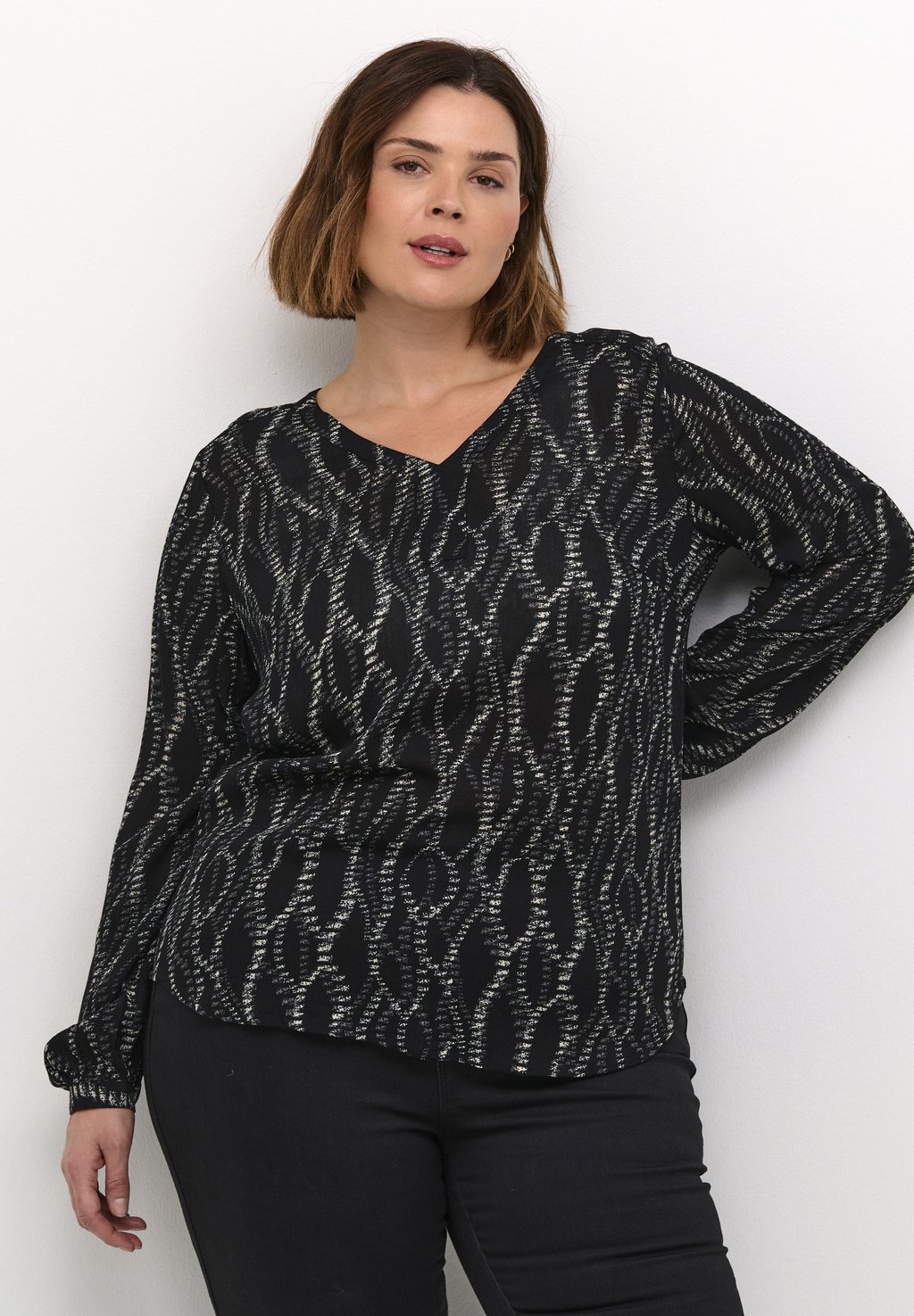 Блуза PRINTED Kaffe Curve, черный
Блуза PRINTED Kaffe Curve, черный