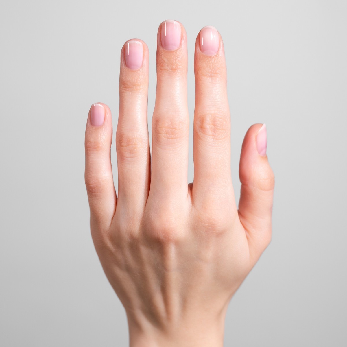 Лак для ногтей striplac top coat rosé Alessandro, объем 6.5 мл
Лак для ногтей striplac top coat rosé Alessandro, объем 6.5 мл