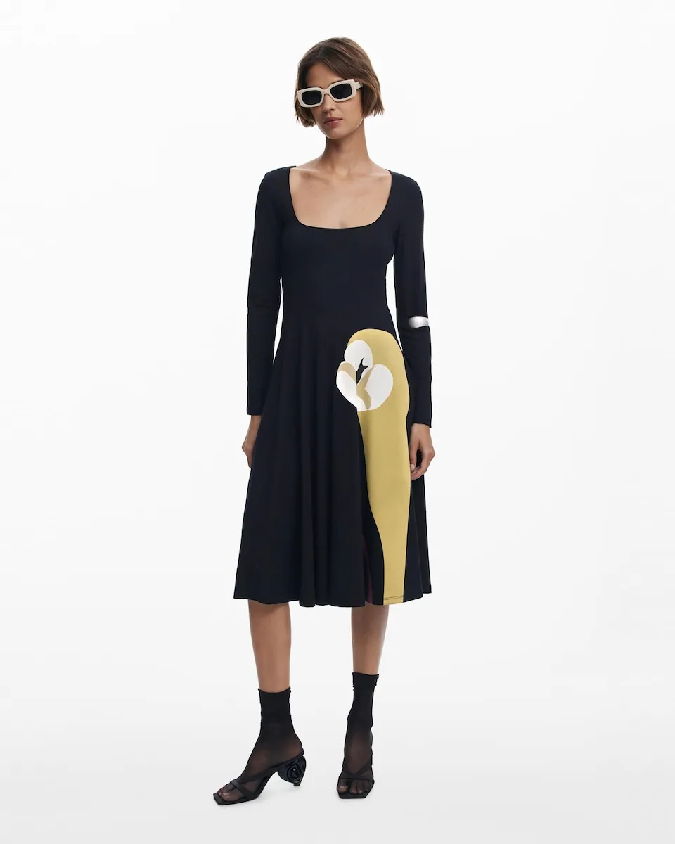 Платье трапециевидное с лилиями Desigual, черный
Платье трапециевидное с лилиями Desigual, черный