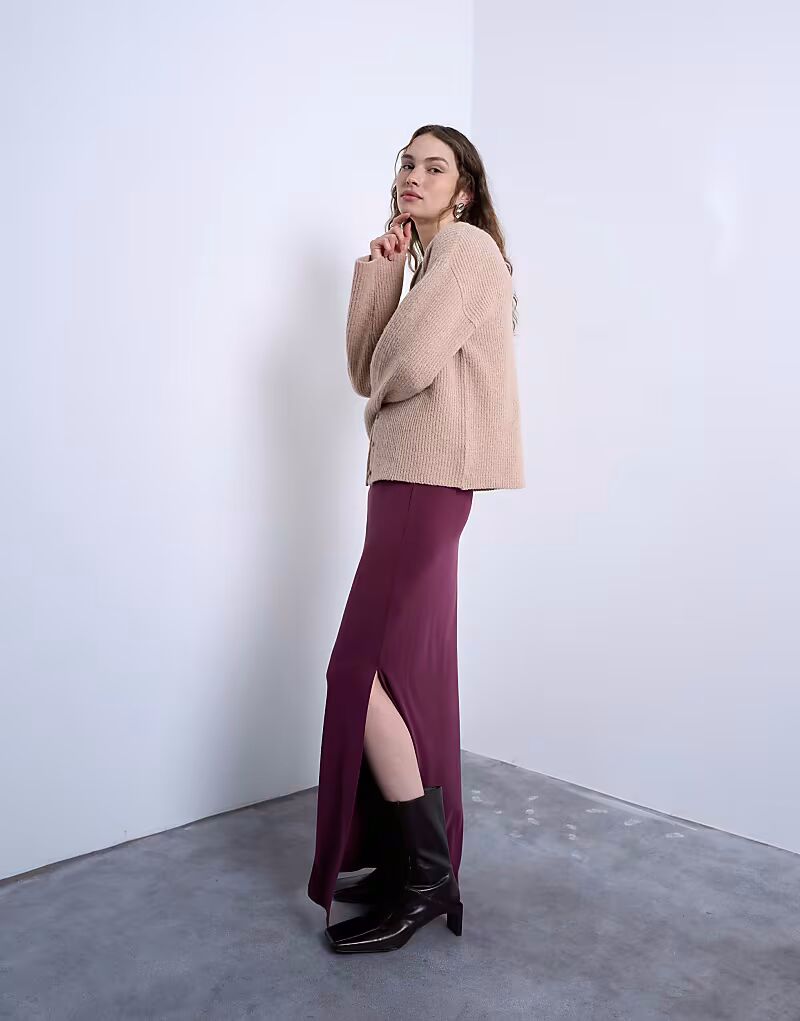 Юбка макси из купро со сборками и боковыми деталями в цвете бордо Topshop
Юбка макси из купро со сборками и боковыми деталями в цвете бордо Topshop